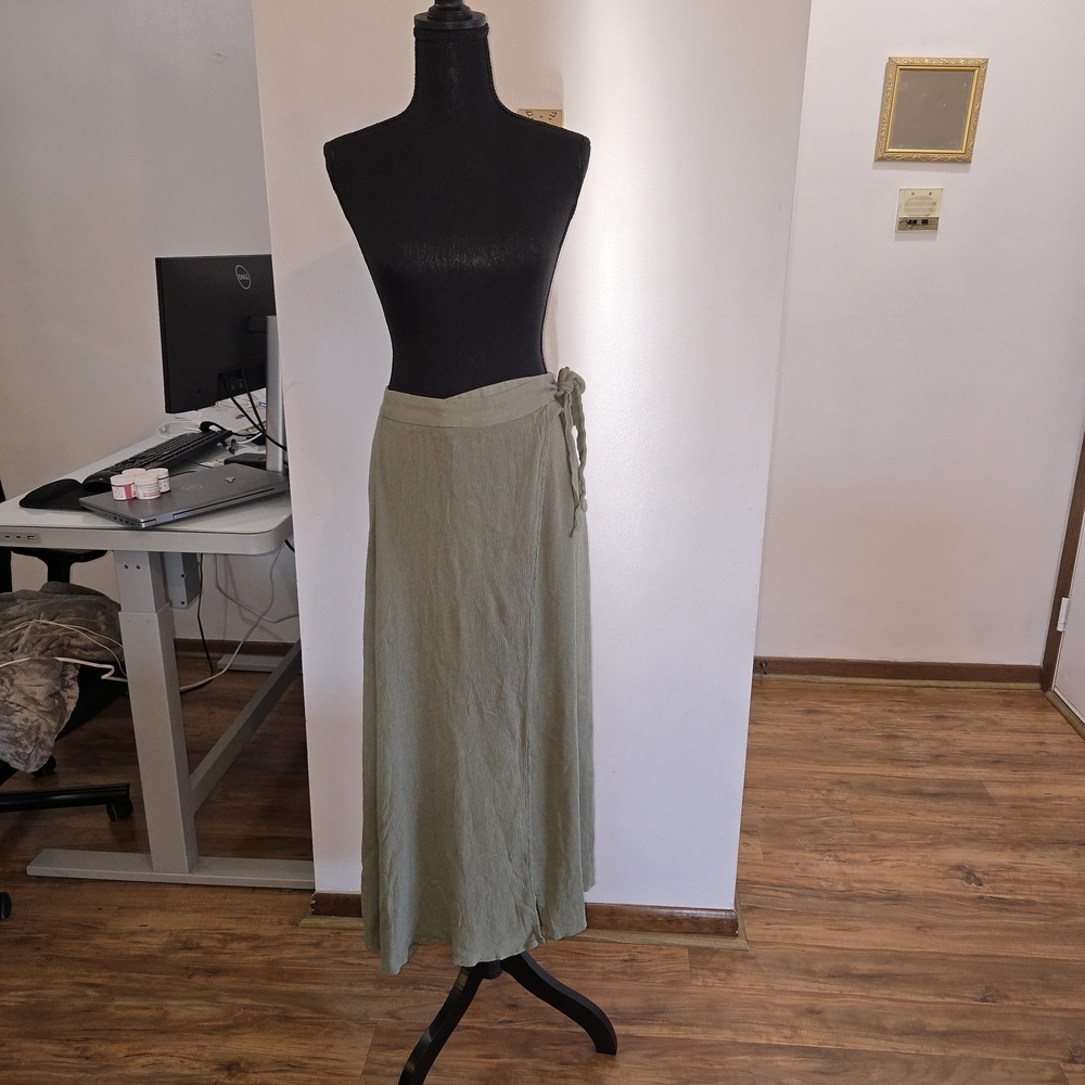 Olive Green Wrap Skirt - Picture 4 of 7